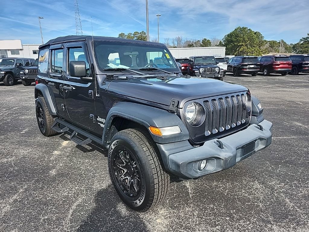 Used 2018 Jeep Wrangler Unlimited Sport image 1