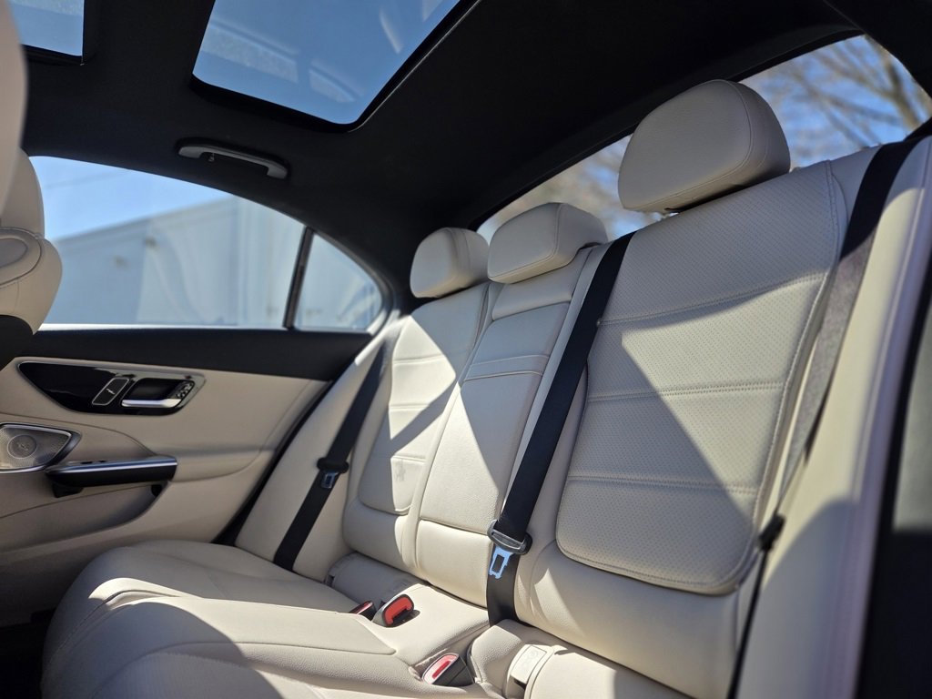 Used 2022 Mercedes-Benz C 300 4MATIC Sedan w/ Pinnacle Trim Package image 24