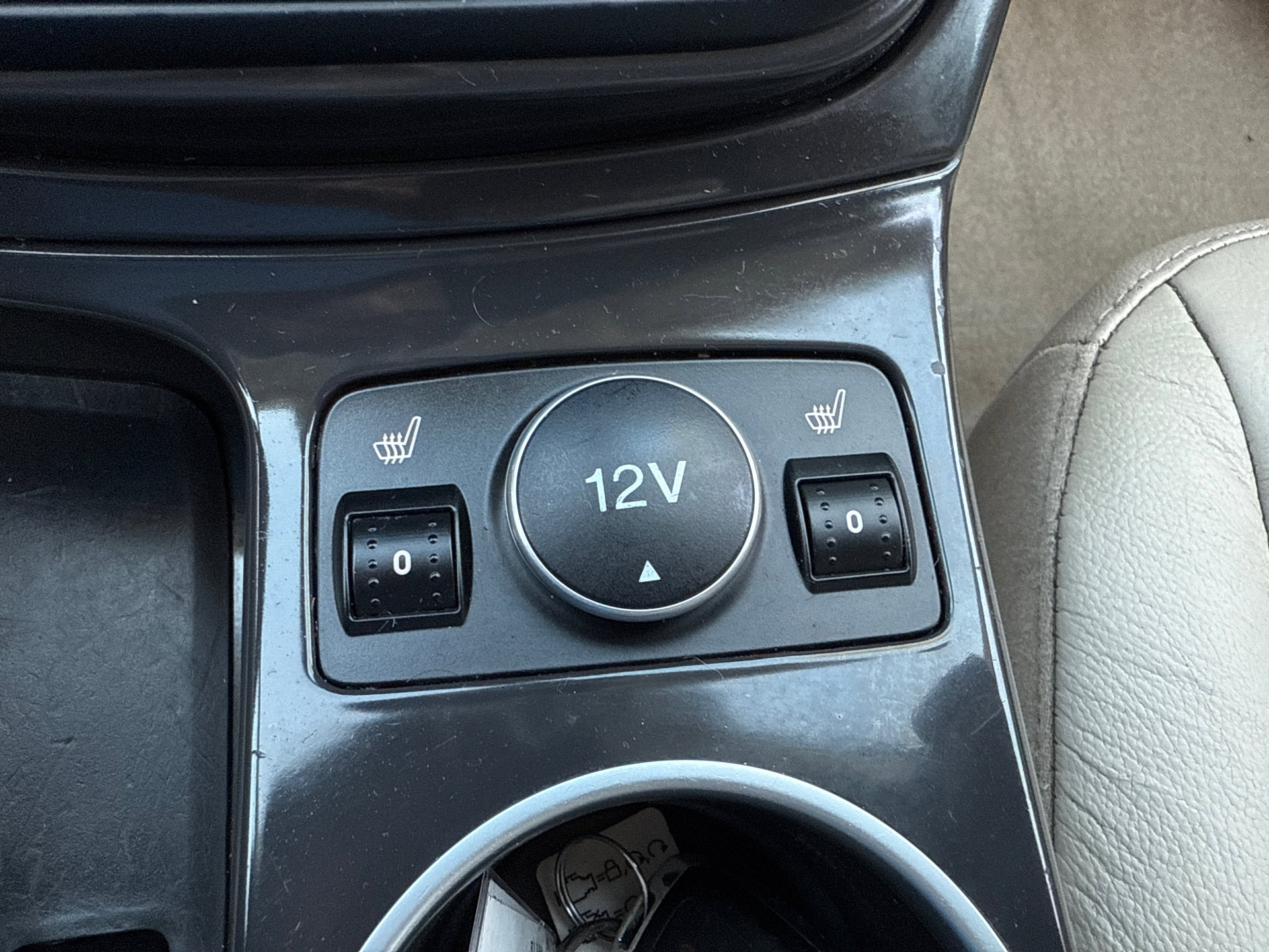 Used 2016 Ford Escape Titanium w/ Equipment Group 301A image 28