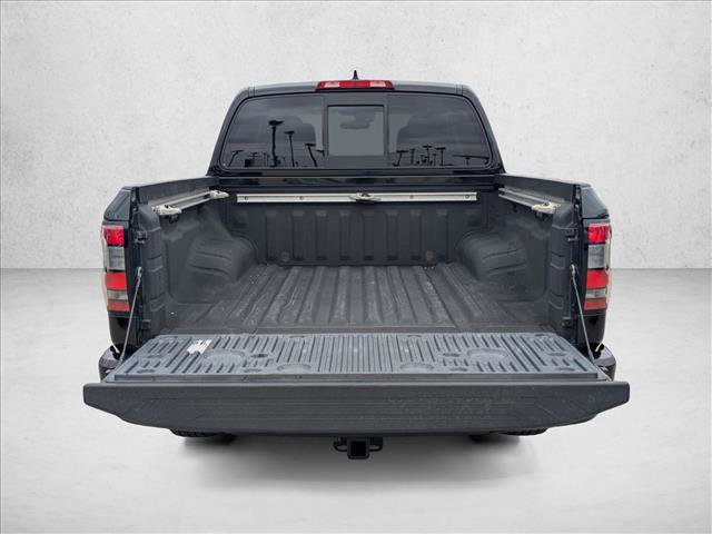 Used 2022 Nissan Frontier SV RWD image 6