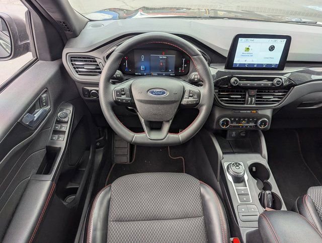 Used 2023 Ford Escape ST-Line image 28