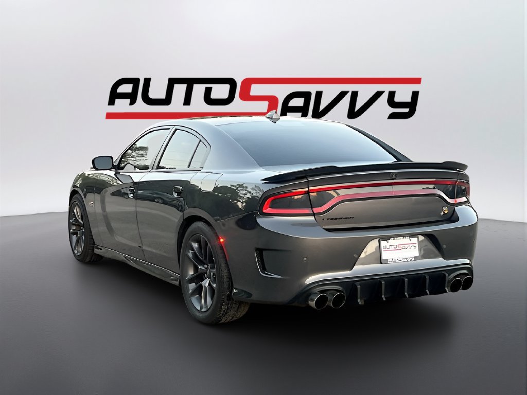 Used 2023 Dodge Charger Scat Pack w/ Navigation & Travel Group RWD image 5