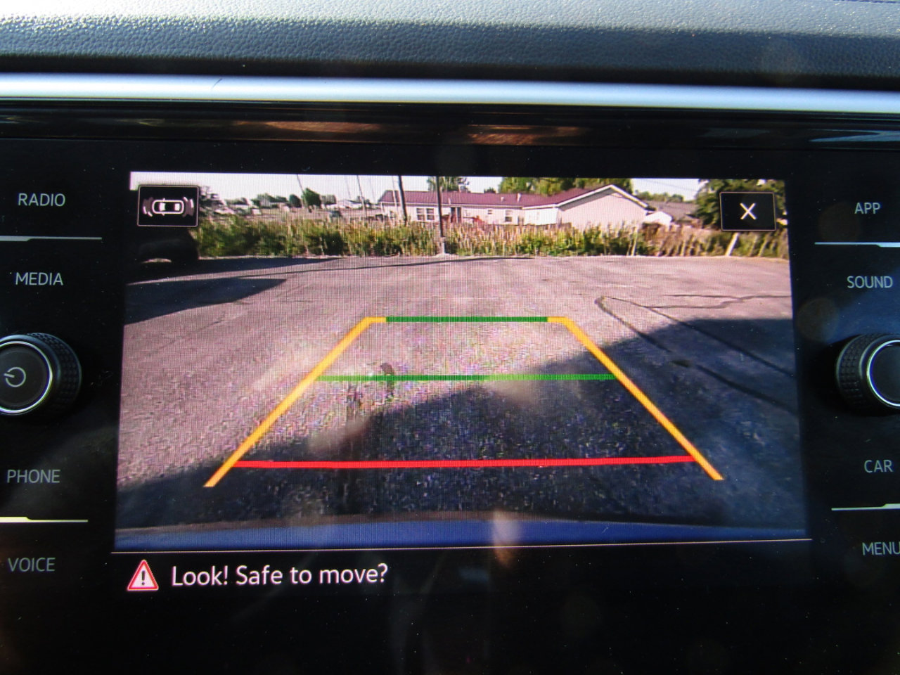 Used 2022 Volkswagen Atlas SE image 15