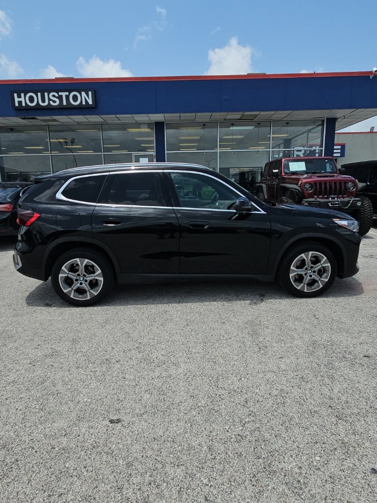 Used 2023 BMW X1 xDrive28i AWD/4WD image 8