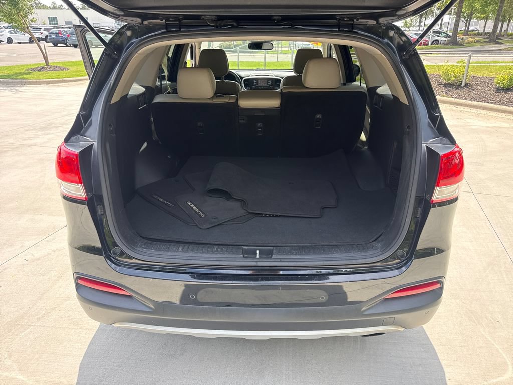 Used 2016 Kia Sorento EX FWD image 32