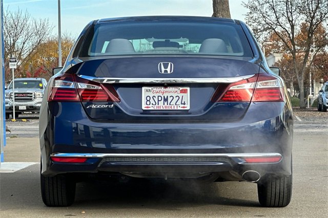 Used 2017 Honda Accord LX image 6