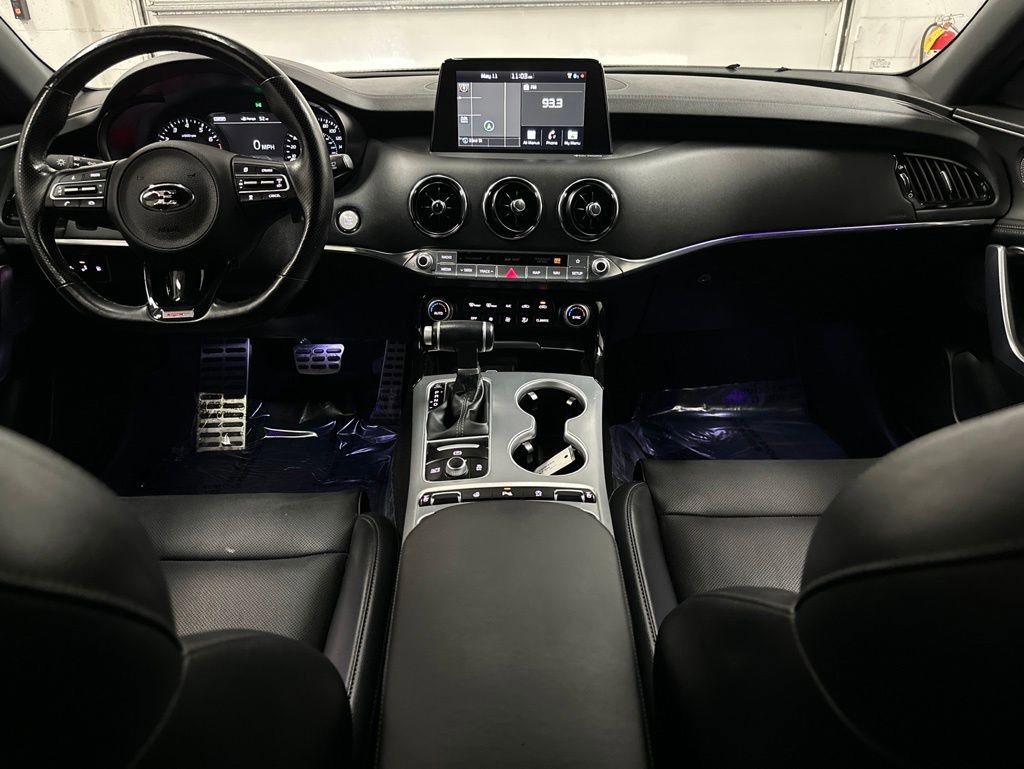 Used 2020 Kia Stinger GT1 AWD/4WD image 23