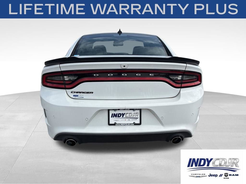 Used 2018 Dodge Charger R/T RWD image 5