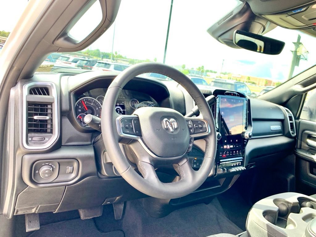 Used 2026 RAM 2500 Big Horn AWD/4WD image 16