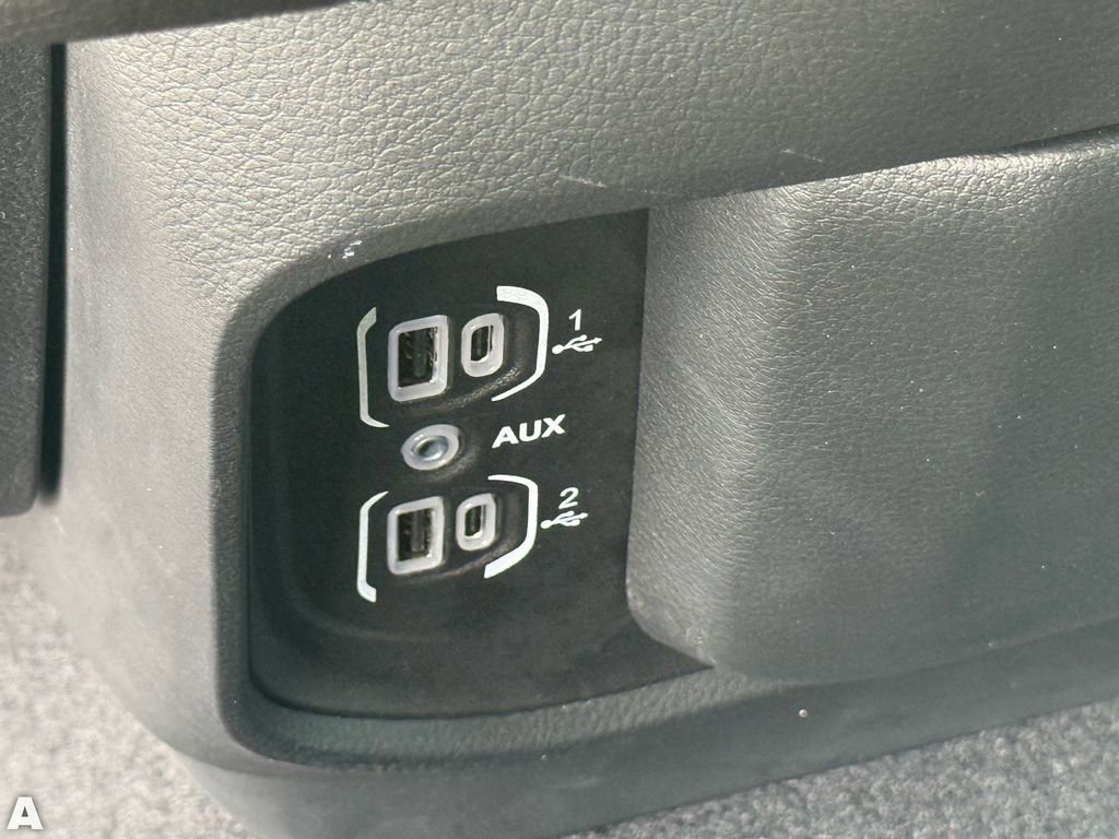 Used 2025 RAM 1500 Tradesman w/ Night Edition AWD/4WD image 23