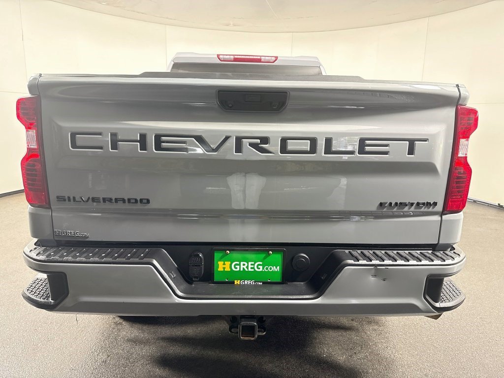 Used 2024 Chevrolet Silverado 1500 Custom w/ LPO, Dark Essentials Package AWD/4WD image 8