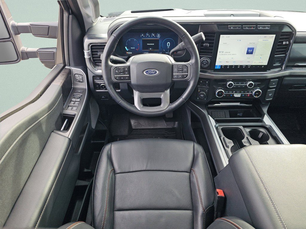 Used 2023 Ford F250 Lariat w/ Lariat Ultimate Package image 4