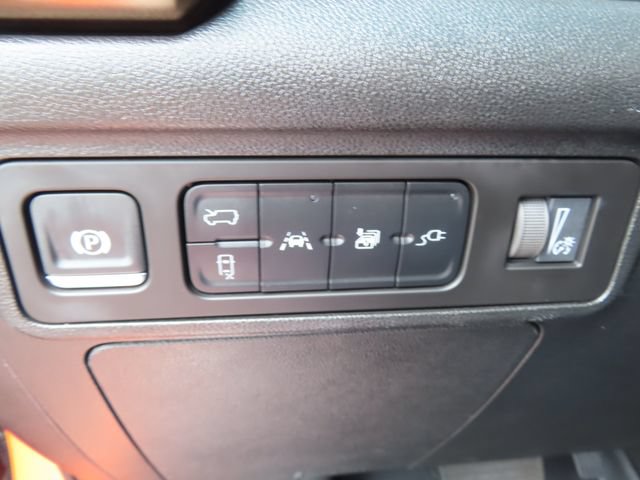 Used 2024 GMC Hummer EV 3X w/ LPO, Illumination Package AWD/4WD image 39