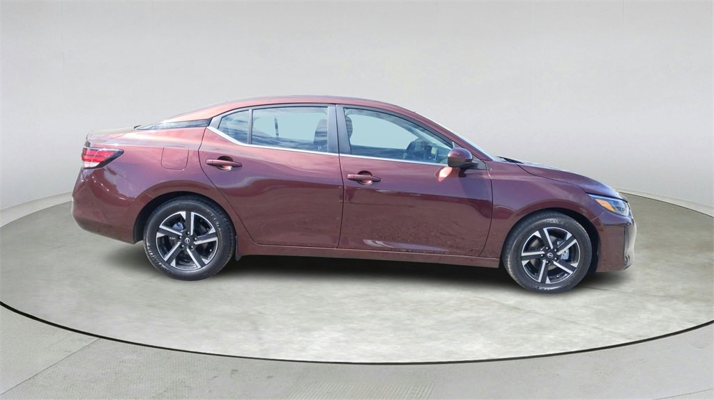 Used 2024 Nissan Sentra SV image 7