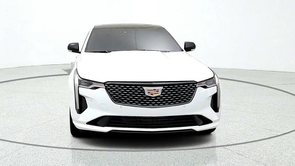 Used 2026 Cadillac CT4 Premium Luxury AWD/4WD image 2