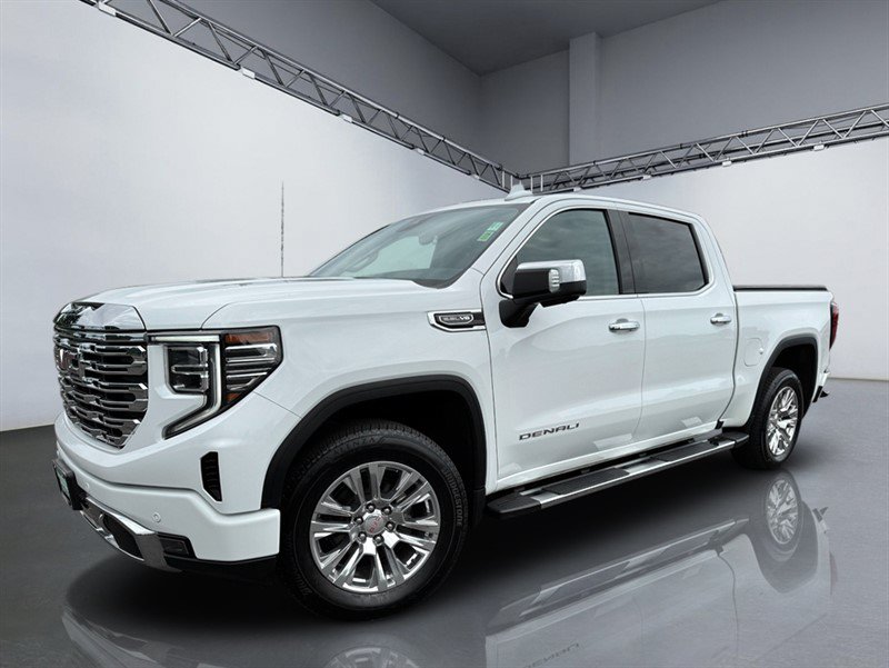 Used 2022 GMC Sierra 1500 Denali w/ Technology Package AWD/4WD image 31