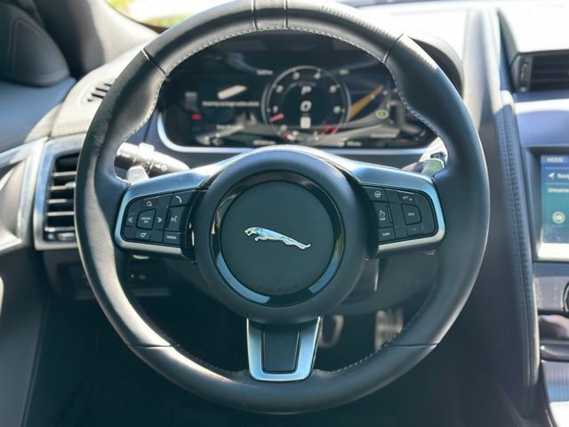 Used 2024 Jaguar F-TYPE R-Dynamic RWD image 20