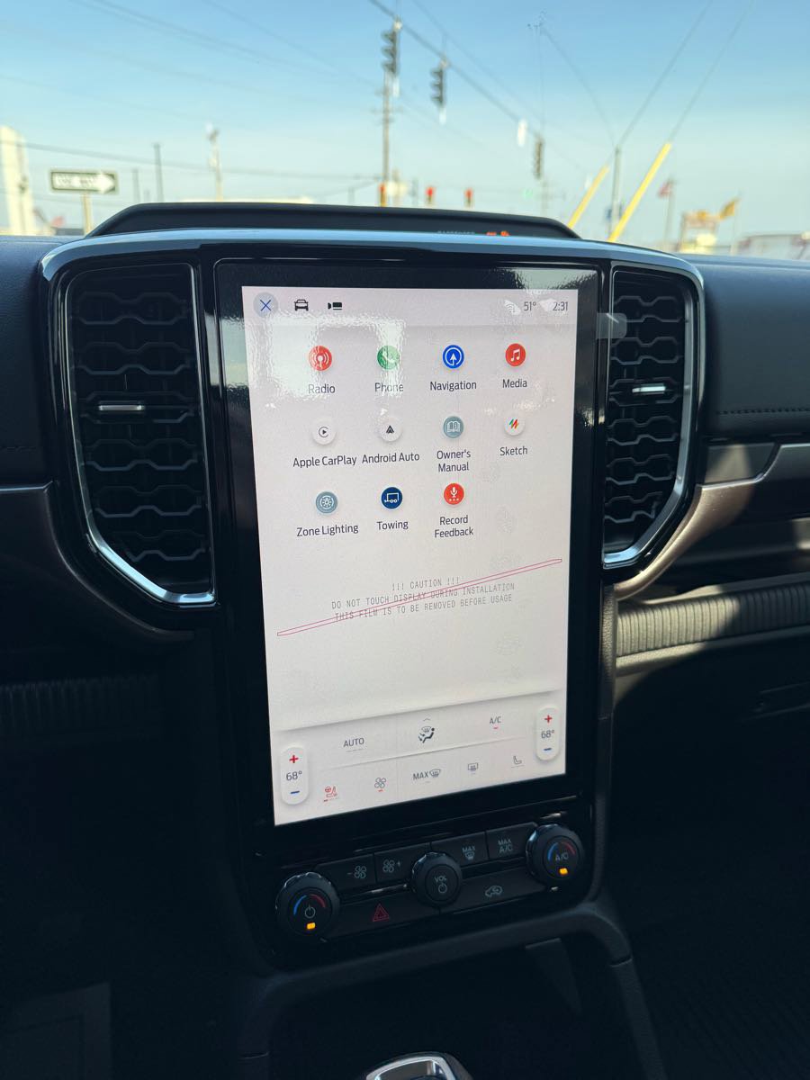 New 2025 Ford Ranger Lariat w/ Black Appearance Package image 21