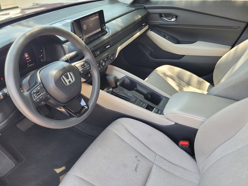 Used 2023 Honda Accord EX image 18
