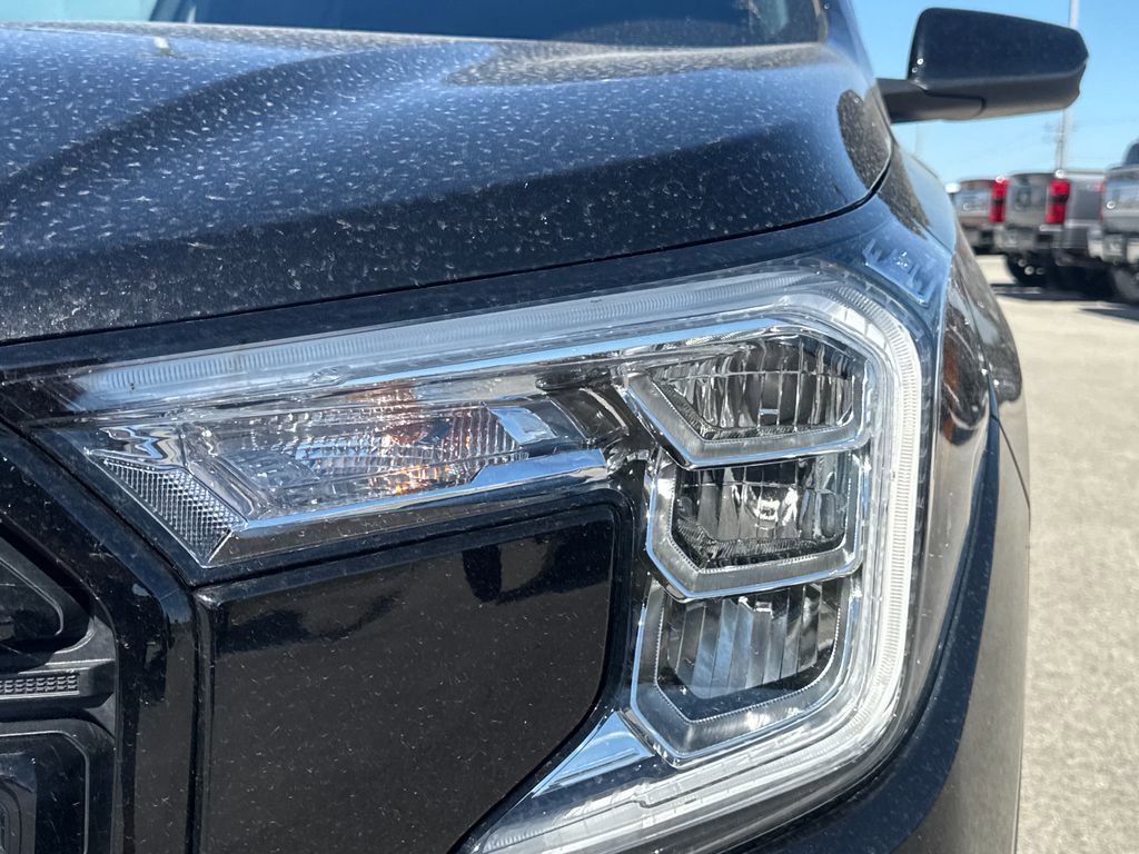 Used 2023 GMC Terrain SLT w/ Elevation Edition FWD image 14