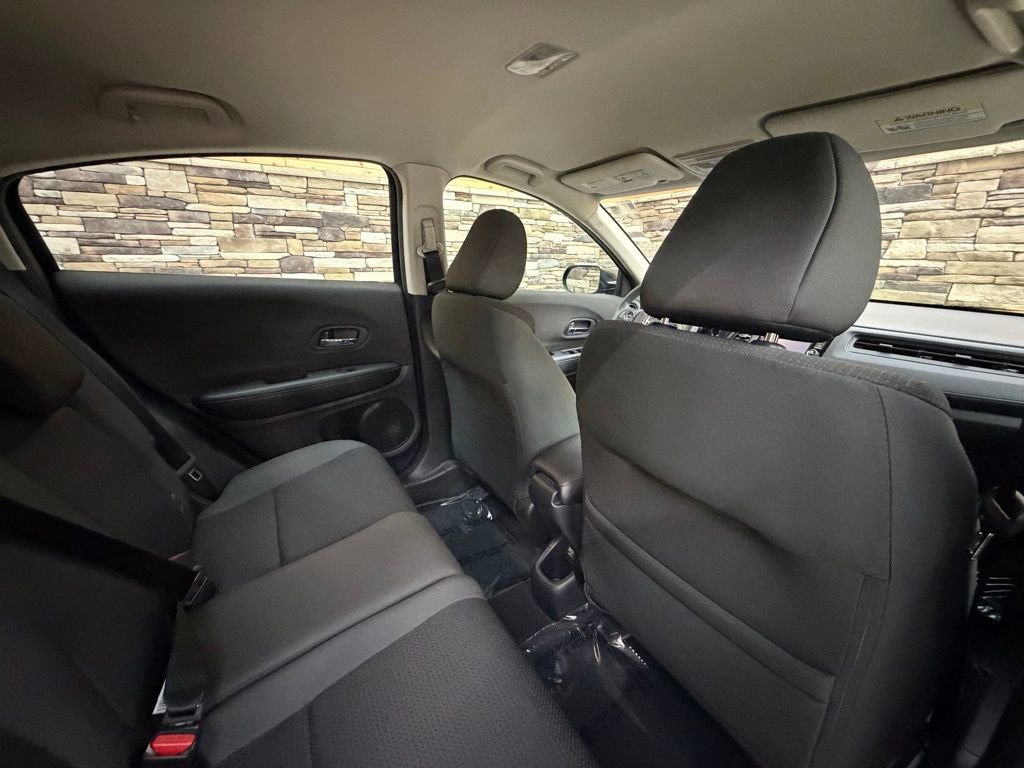 Used 2020 Honda HR-V LX image 28