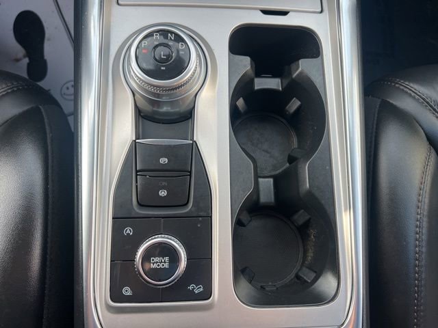 Certified 2022 Ford Explorer Platinum w/ Equipment Group 601A image 31