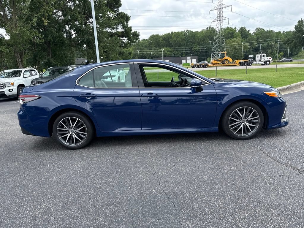 Used 2023 Toyota Camry XLE w/ Navigation Package FWD image 6