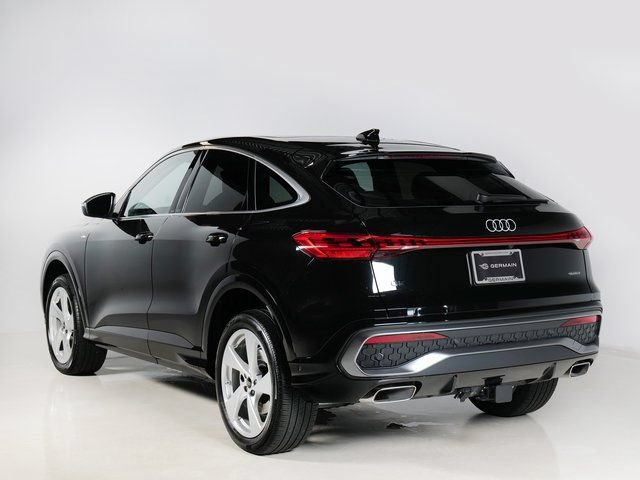 Used 2025 Audi Q5 Premium Plus w/ Premium Plus AWD/4WD image 5