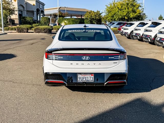 Used 2025 Hyundai Sonata SEL AWD/4WD image 4