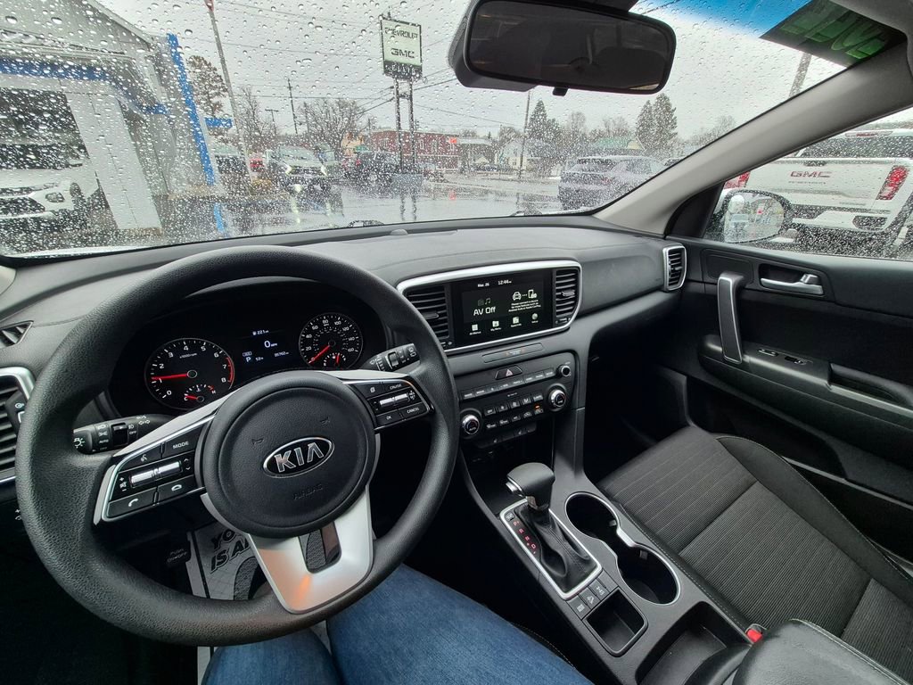 Used 2022 Kia Sportage LX w/ LX AWD Value Edition Package image 12