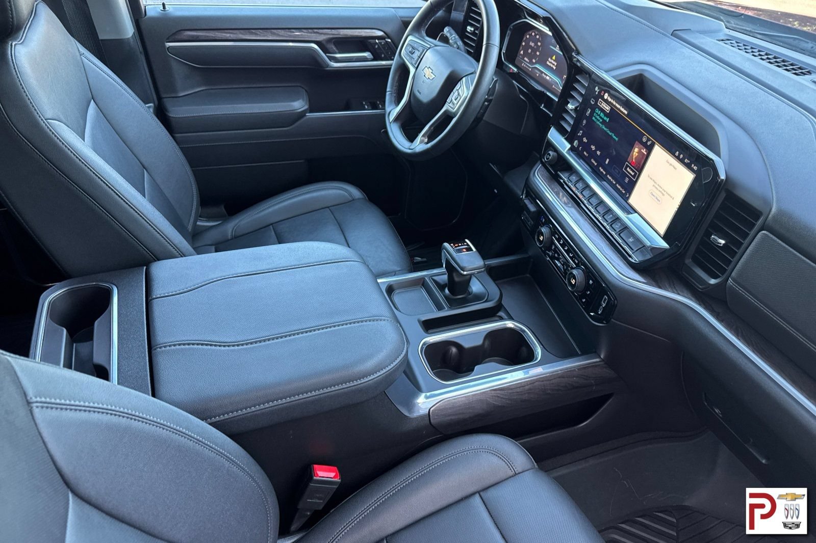 Certified 2025 Chevrolet Silverado 1500 LTZ AWD/4WD image 17