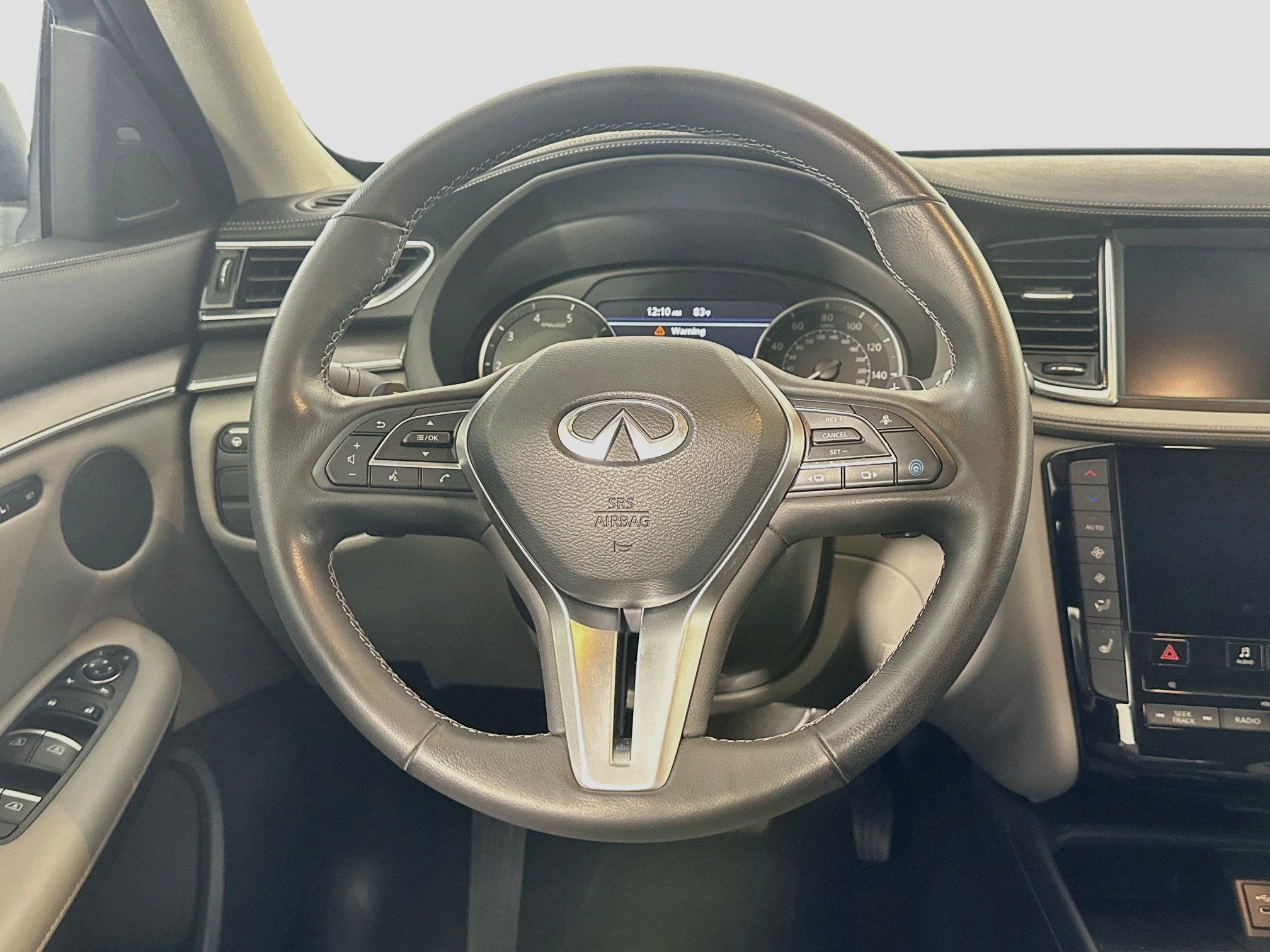 Used 2023 INFINITI QX50 Luxe FWD image 17