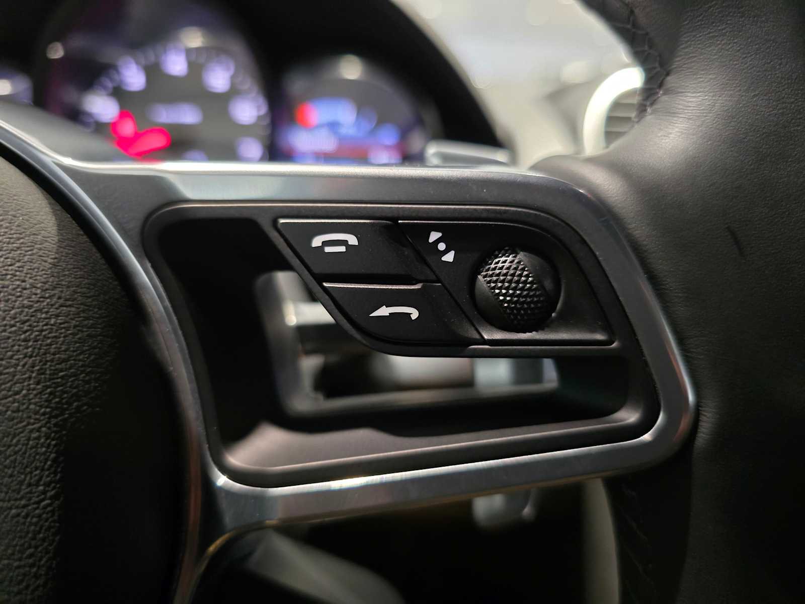 Used 2024 Porsche 718 Boxster S RWD image 34