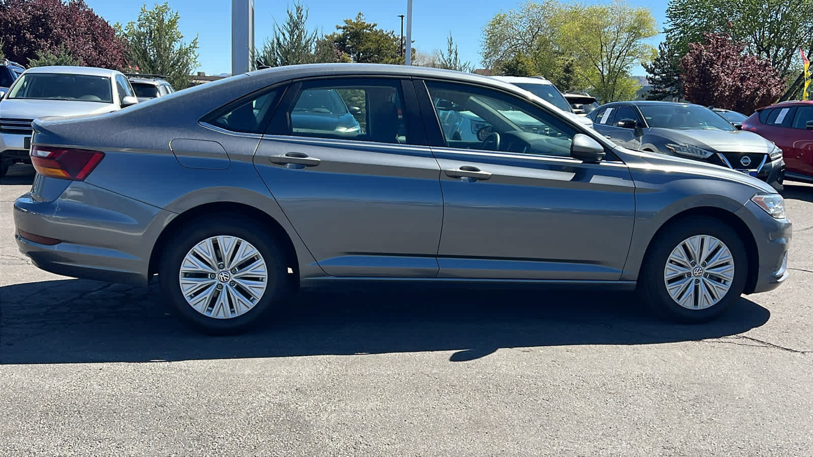 Used 2019 Volkswagen Jetta S image 4