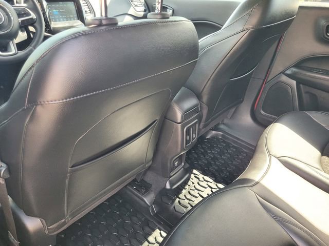 Used 2020 Jeep Compass Latitude image 12