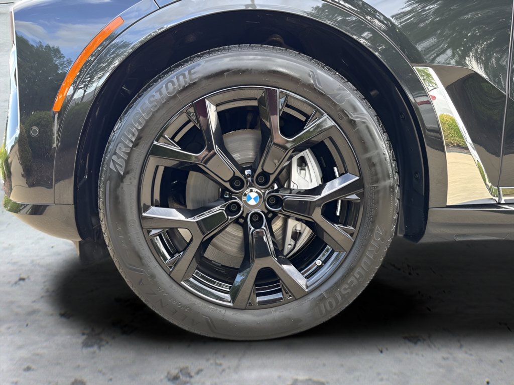 Used 2026 BMW X7 xDrive40i AWD/4WD image 22
