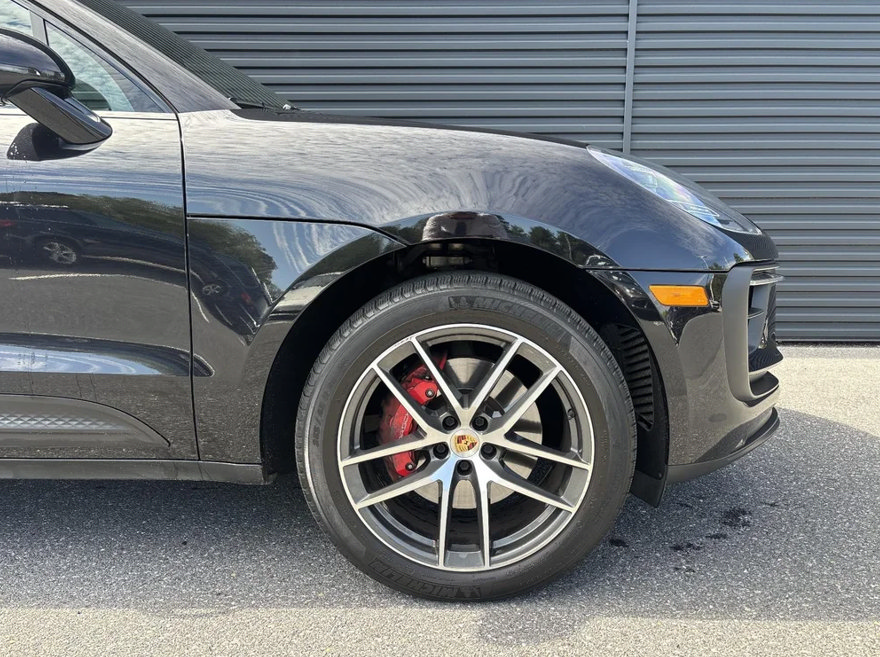 Certified 2023 Porsche Macan S AWD/4WD image 9