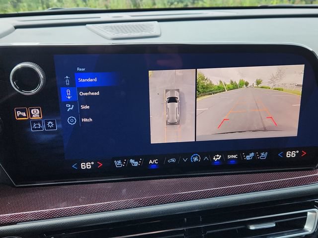 New 2027 Chevrolet Traverse RS w/ LPO, Floor Liner Package FWD image 31