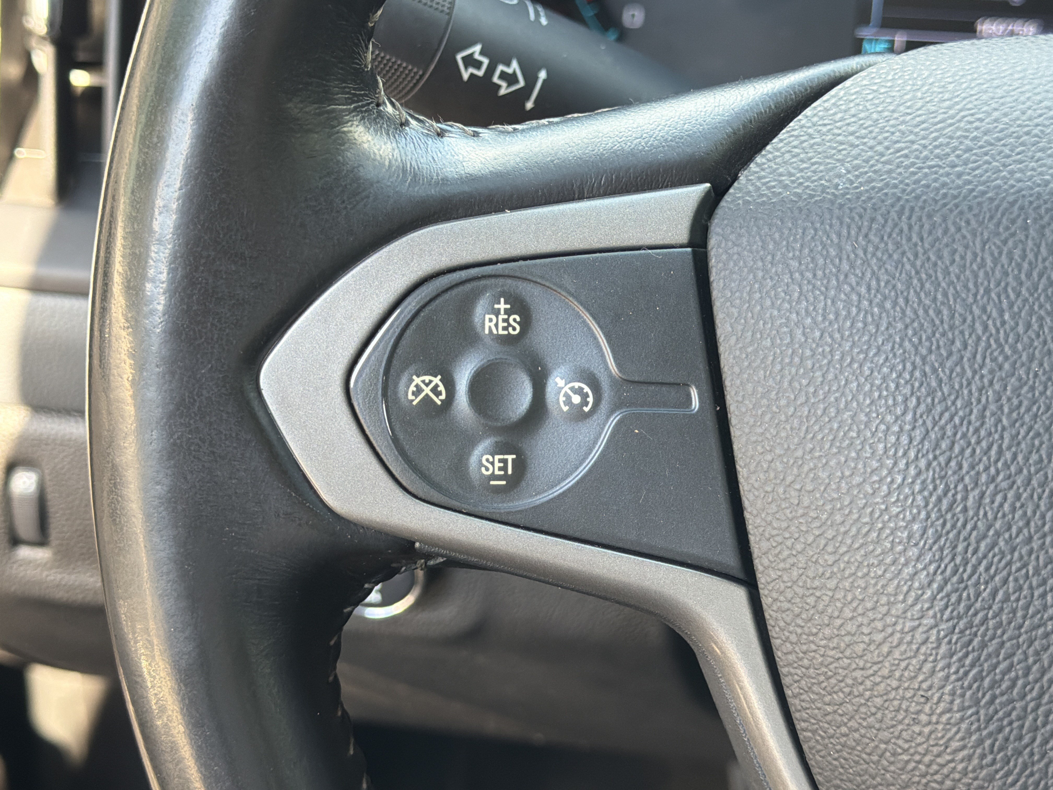 Used 2018 Chevrolet Colorado Z71 AWD/4WD image 24