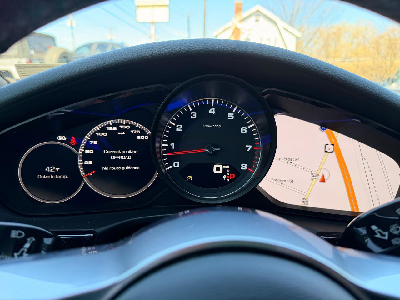 Used 2018 Porsche Panamera 4S image 31