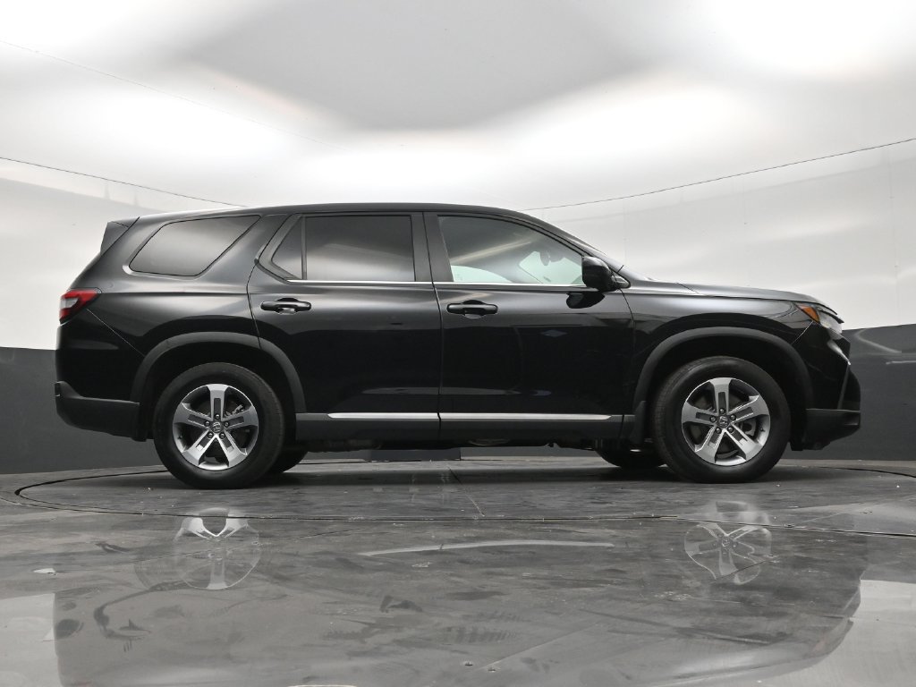 Used 2023 Honda Pilot EX-L image 25