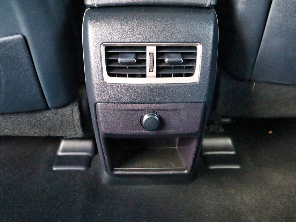 Used 2019 Lexus RX 450h AWD image 40