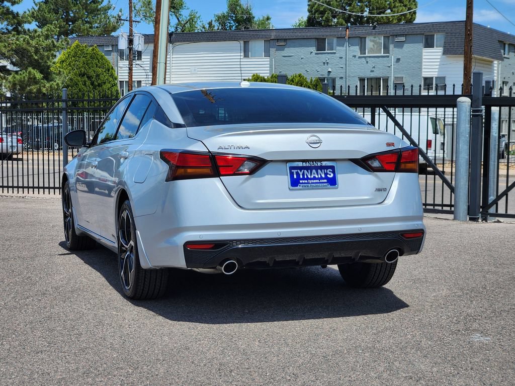 Used 2024 Nissan Altima 2.5 SR AWD/4WD image 5