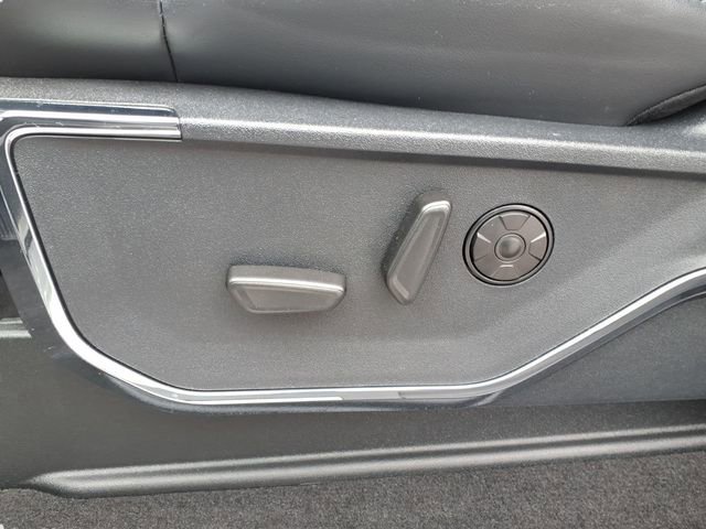 Used 2026 Ford F450 Platinum w/ FX4 Off-Road Package image 11