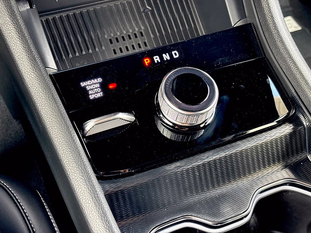 New 2027 Jeep Grand Cherokee Altitude AWD/4WD image 16