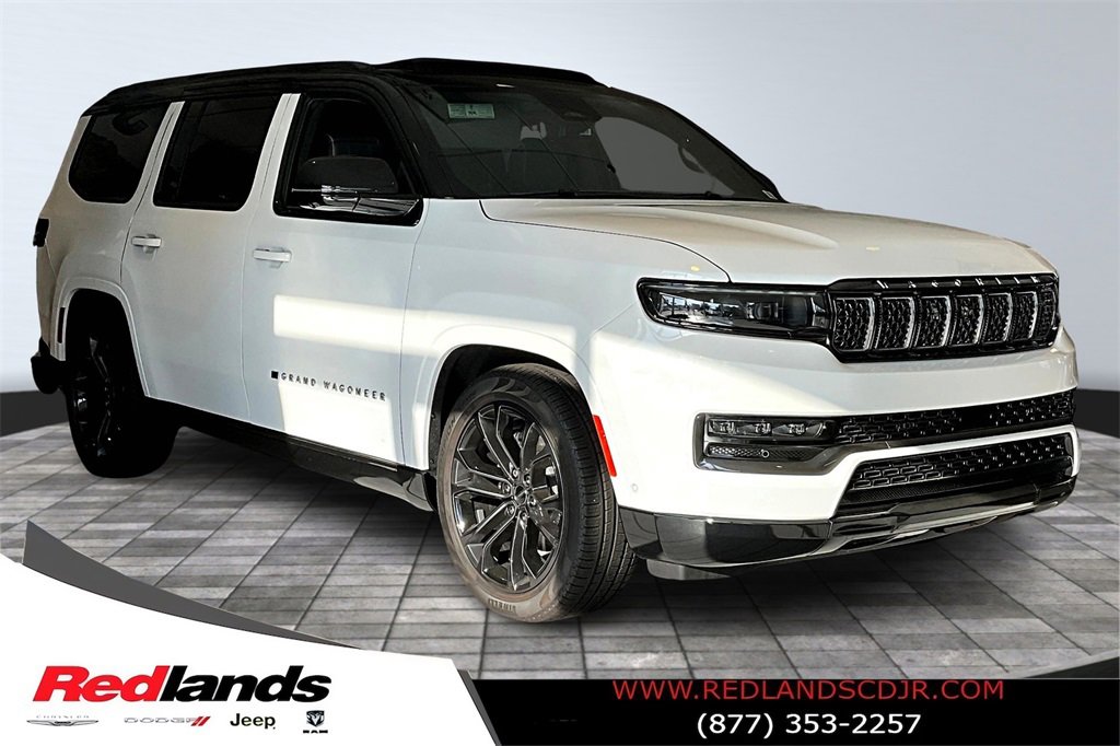 New 2024 Jeep Grand Wagoneer Series III w/ Rear Seat Video Group 1