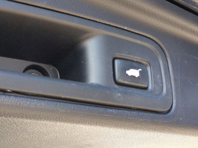 Used 2018 Honda Pilot Touring image 34