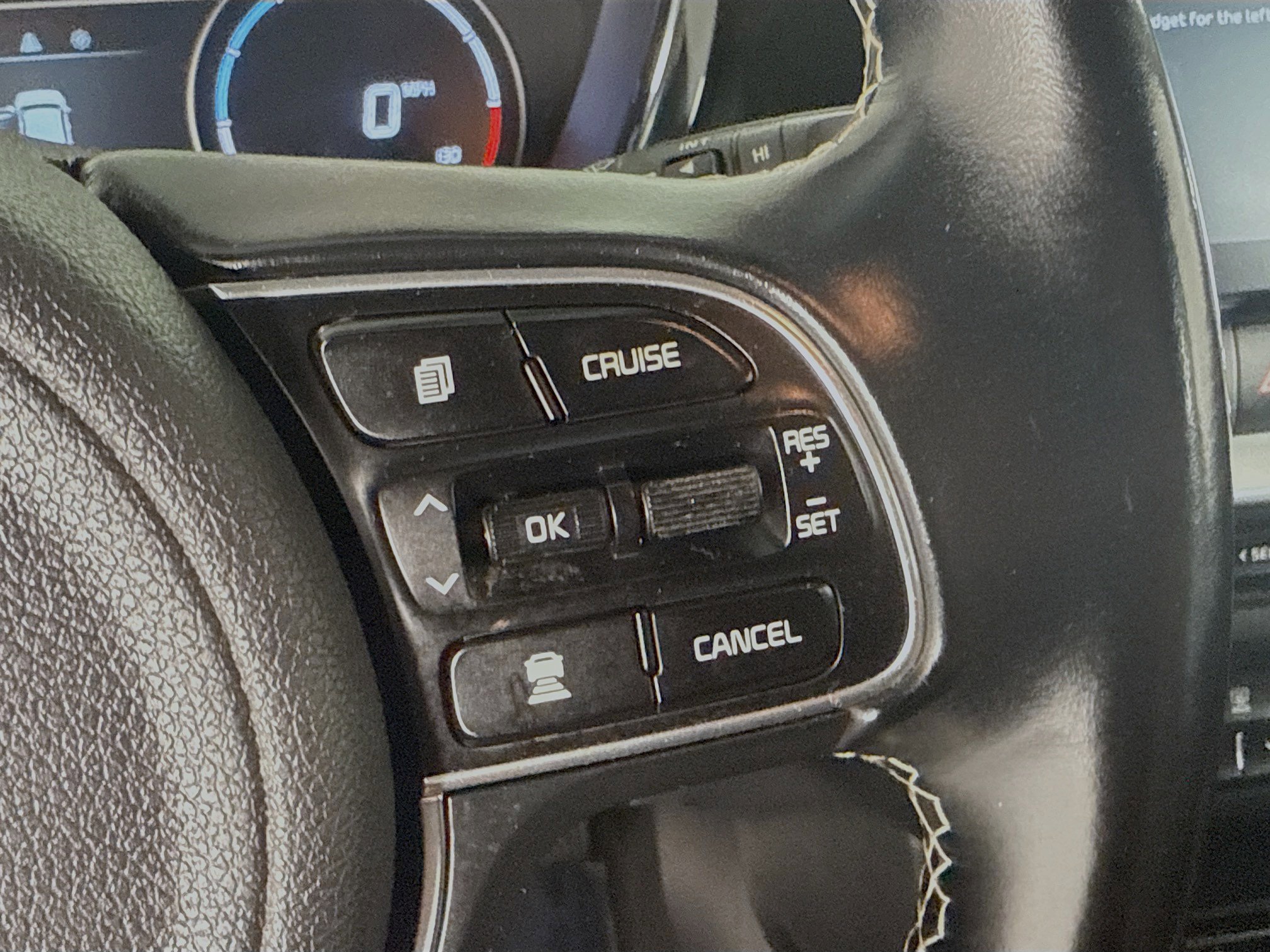 Used 2020 Kia Niro EX w/ Cold Weather Package image 15