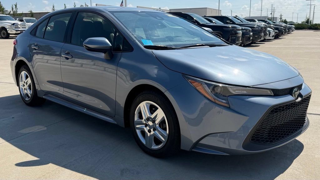 Used 2022 Toyota Corolla LE FWD image 7