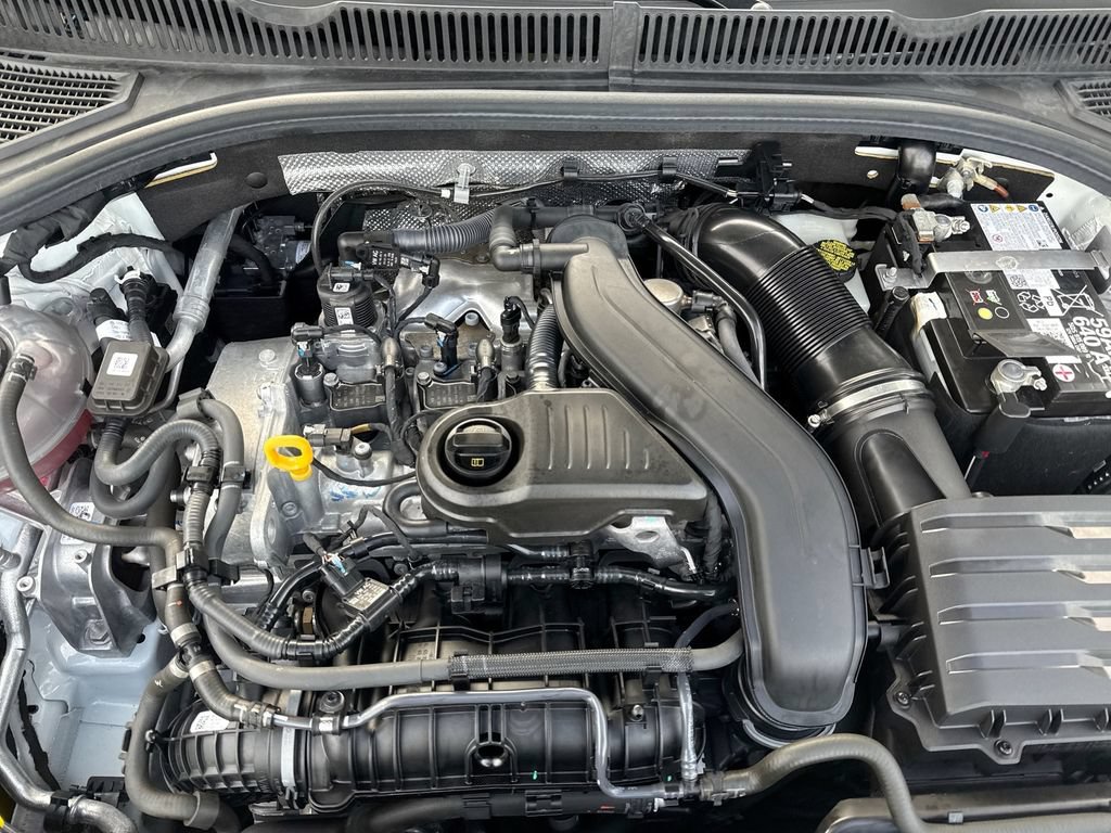 Used 2024 Volkswagen Jetta SEL FWD image 17